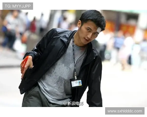 《特警新人类》:当未来科技遇上街头热血,一场颠覆认知的警匪大战 《特警新人类》:当未来科技遇上街头热血,一场颠覆认知的警匪大战